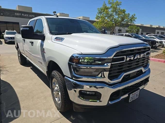 2026 Ram 2500 Big Horn Crew Cab Long Bed - miniatura 4