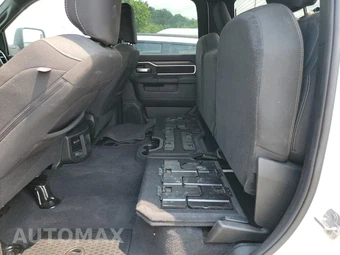 2026 Ram 2500 Big Horn Crew Cab Long Bed - miniatura 13
