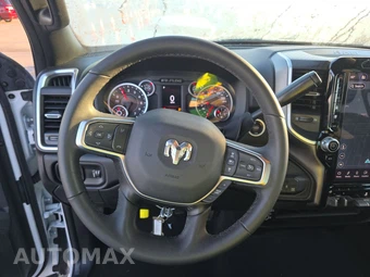2026 Ram 2500 Big Horn Crew Cab Medium Bed - miniatura 10