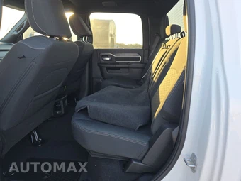 2026 Ram 2500 Big Horn Crew Cab Medium Bed - miniatura 13