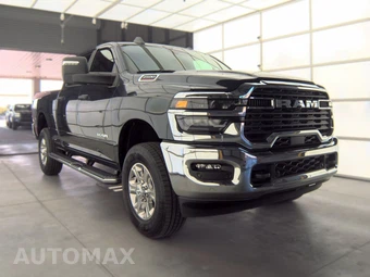 2026 Ram 2500 Big Horn Crew Cab Medium Bed - miniatura 3