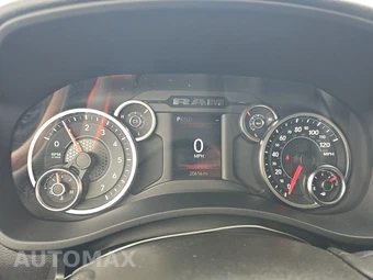 2026 Ram 2500 Big Horn Crew Cab Medium Bed - miniatura 12