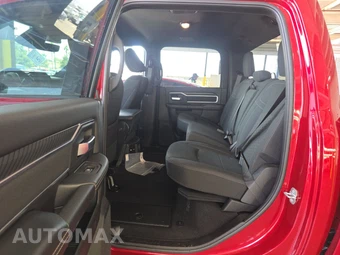 2026 Ram 2500 Big Horn Crew Cab Medium Bed - miniatura 13