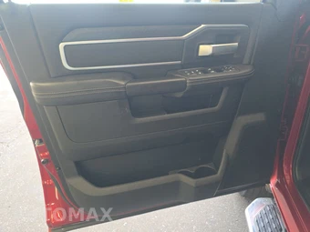 2026 Ram 2500 Big Horn Crew Cab Medium Bed - miniatura 9