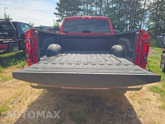 2026 Ram 2500 Big Horn Crew Cab Medium Bed - miniatura 14