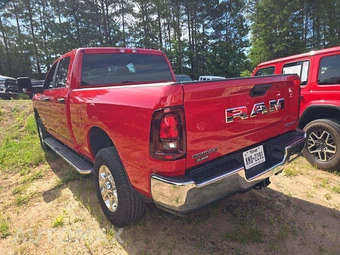 2026 Ram 2500 Big Horn Crew Cab Medium Bed - miniatura 2