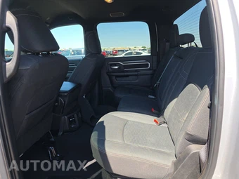 2026 Ram 2500 Big Horn Crew Cab Medium Bed - miniatura 13