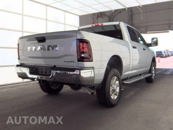 2026 Ram 2500 Big Horn Crew Cab Medium Bed - miniatura 4