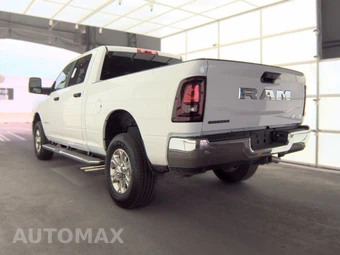 2026 Ram 2500 Big Horn Crew Cab Medium Bed - miniatura 6
