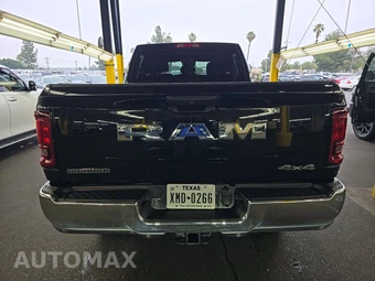 2026 Ram 2500 Big Horn Crew Cab Medium Bed - miniatura 5