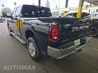 2026 Ram 2500 Big Horn Crew Cab Medium Bed - miniatura 6