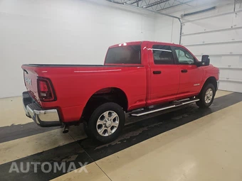 2026 Ram 2500 Big Horn Crew Cab Medium Bed - miniatura 4