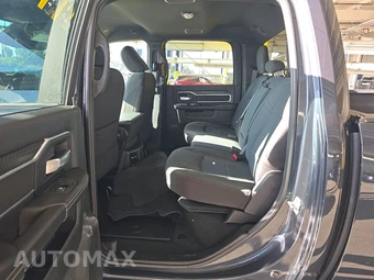 2026 Ram 2500 Big Horn Crew Cab Medium Bed - miniatura 13