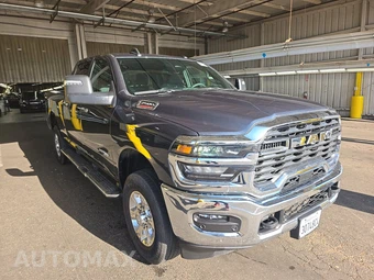 2026 Ram 2500 Big Horn Crew Cab Medium Bed - miniatura 3