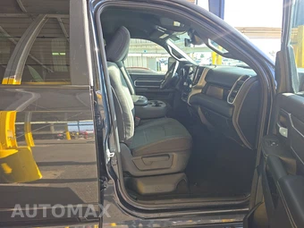 2026 Ram 2500 Big Horn Crew Cab Medium Bed - miniatura 8