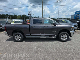 2026 Ram 2500 Big Horn Crew Cab Medium Bed - miniatura 4