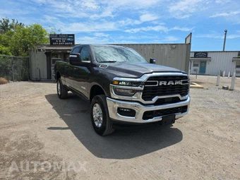 2026 Ram 2500 Big Horn Crew Cab Medium Bed - miniatura 4