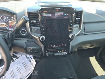 2026 Ram 2500 Big Horn Crew Cab Medium Bed - miniatura 11