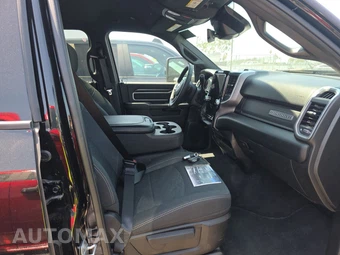 2026 Ram 2500 Big Horn Crew Cab Medium Bed - miniatura 8