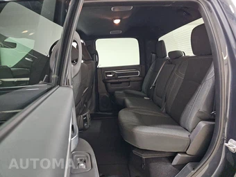 2026 Ram 2500 Big Horn Crew Cab Medium Bed - miniatura 13