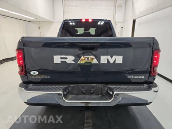 2026 Ram 2500 Big Horn Crew Cab Medium Bed - miniatura 5