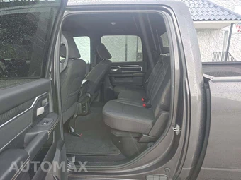 2026 Ram 2500 Big Horn Crew Cab Medium Bed - miniatura 10