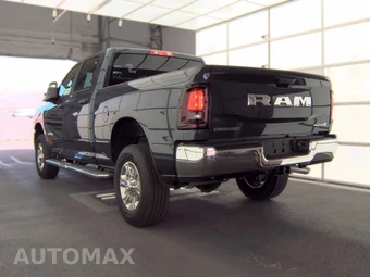 2026 Ram 2500 Big Horn Crew Cab Medium Bed - miniatura 6