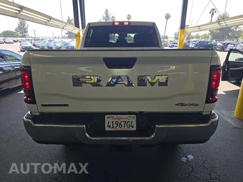 2026 Ram 2500 Big Horn Crew Cab Medium Bed - miniatura 5