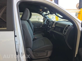 2026 Ram 2500 Big Horn Crew Cab Medium Bed - miniatura 8