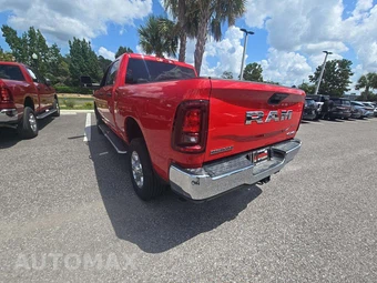 2026 Ram 2500 Big Horn Crew Cab Medium Bed - miniatura 2