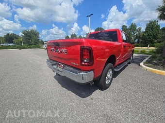 2026 Ram 2500 Big Horn Crew Cab Medium Bed - miniatura 3