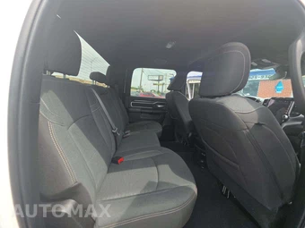 2026 Ram 2500 Big Horn Crew Cab Medium Bed - miniatura 16