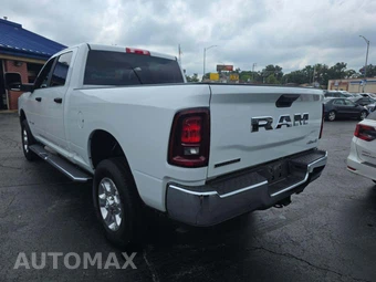 2026 Ram 2500 Big Horn Crew Cab Medium Bed - miniatura 2