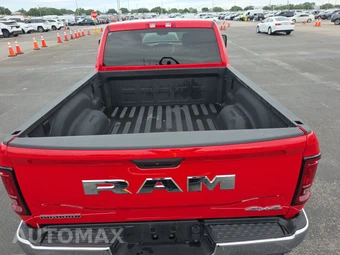 2026 Ram 2500 Big Horn Crew Cab Medium Bed - miniatura 16