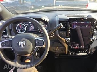 2026 Ram 2500 Big Horn Crew Cab Medium Bed - miniatura 11