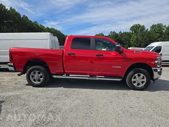 2026 Ram 2500 Big Horn Crew Cab Medium Bed - miniatura 4