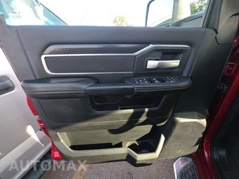 2026 Ram 2500 Big Horn Crew Cab Medium Bed - miniatura 9
