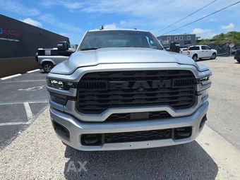 2026 Ram 2500 Big Horn Crew Cab Medium Bed - miniatura 2