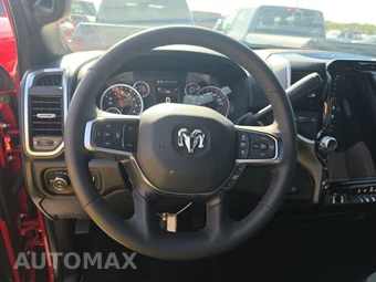 2026 Ram 2500 Big Horn Crew Cab Medium Bed - miniatura 10