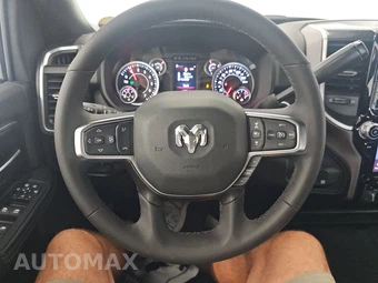 2026 Ram 2500 Big Horn Crew Cab Medium Bed - miniatura 10