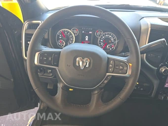 2026 Ram 2500 Big Horn Crew Cab Medium Bed - miniatura 10