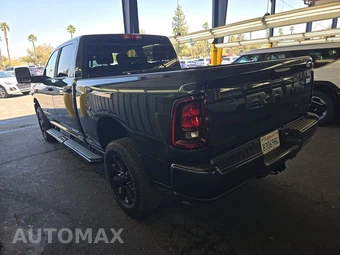 2026 Ram 2500 Big Horn Crew Cab Medium Bed - miniatura 6