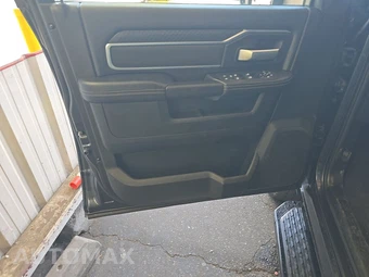 2026 Ram 2500 Big Horn Crew Cab Medium Bed - miniatura 9
