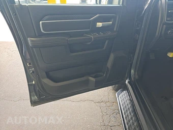 2026 Ram 2500 Big Horn Crew Cab Medium Bed - miniatura 9