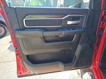 2026 Ram 2500 Big Horn Crew Cab Medium Bed - miniatura 9