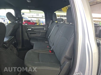 2026 Ram 2500 Big Horn Crew Cab Medium Bed - miniatura 13