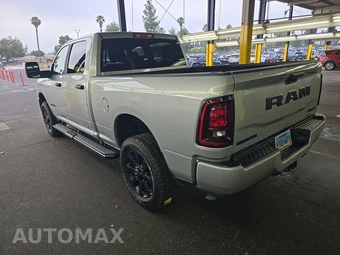 2026 Ram 2500 Big Horn Crew Cab Medium Bed - miniatura 6