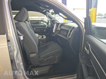2026 Ram 2500 Big Horn Crew Cab Medium Bed - miniatura 8