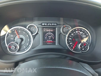 2026 Ram 2500 Big Horn Crew Cab Medium Bed - miniatura 12