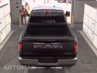 2026 Ram 2500 Big Horn Crew Cab Medium Bed - miniatura 5